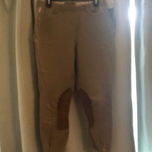 Side zipper trailered sportsman